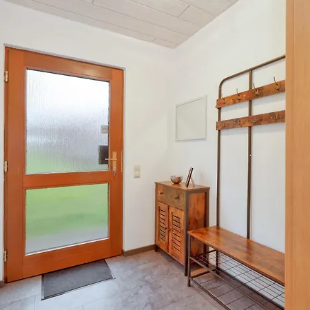 Semesterbostad Nina *